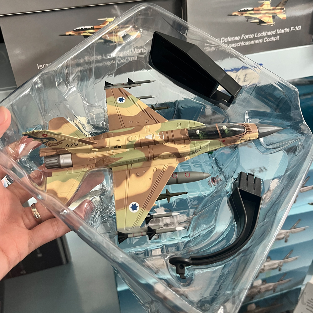 Model Kit Airplane - 1:72 Israeli Air Force F16 F-16I