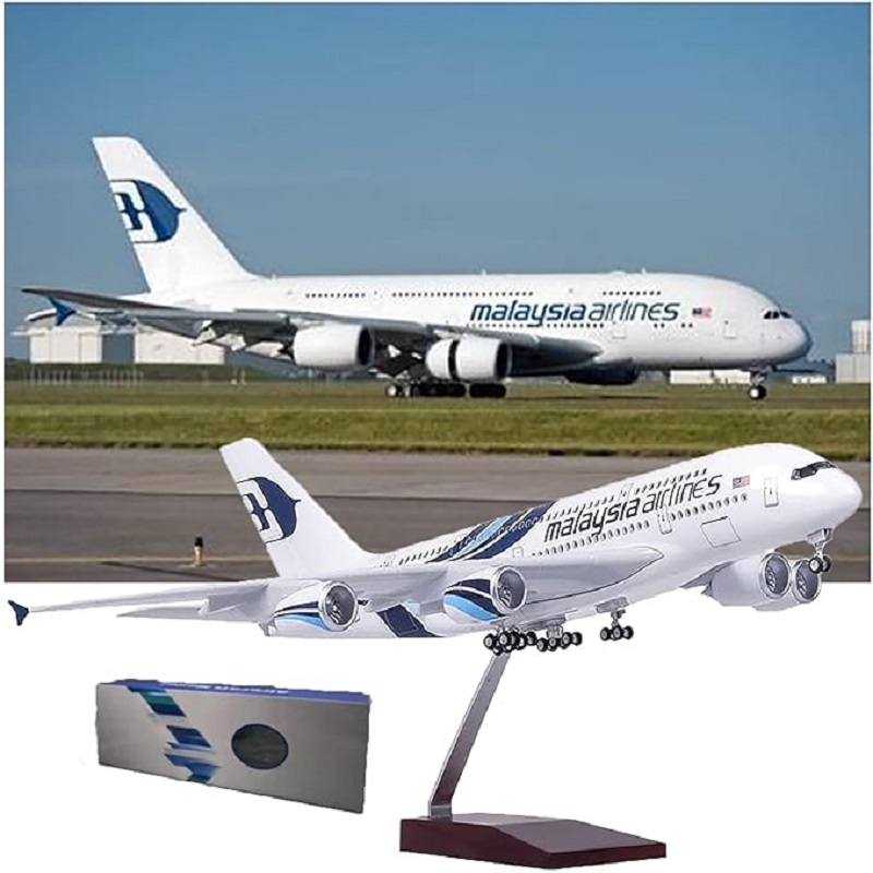 Model Kit Airplane - 1:160 Scale Malaysia Airlines A380 Metal