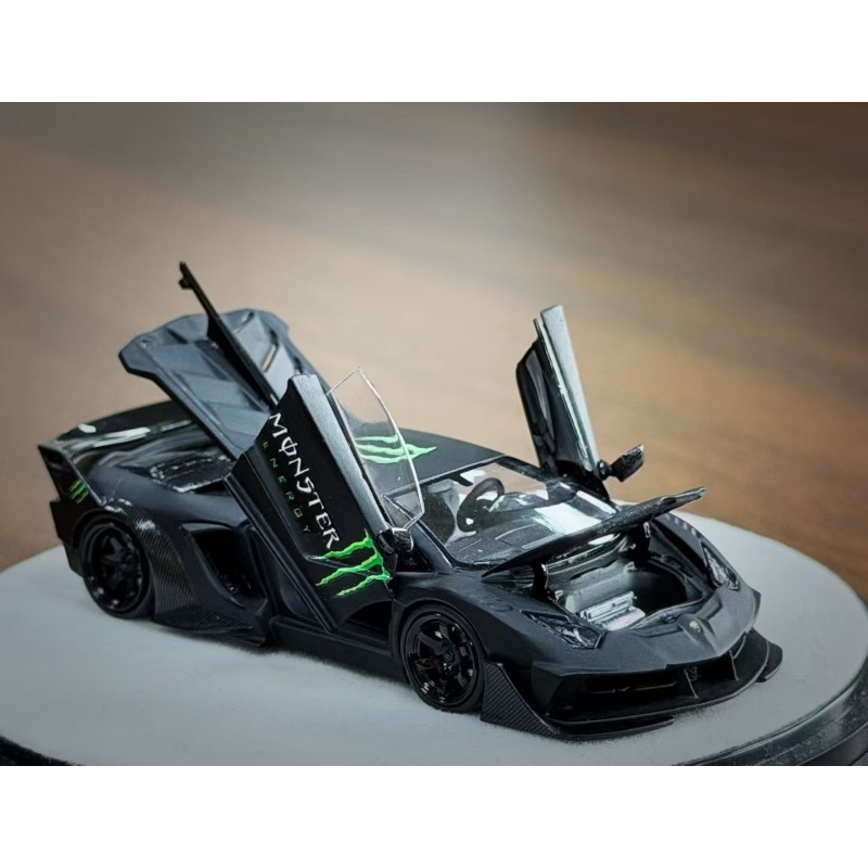 PGM 1:64 Black Ghost Claw LP70 - Model Kit Pg 评论和价格