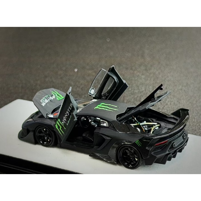 PGM 1:64 Black Ghost Claw LP70 - Model Kit Pg 评论和价格
