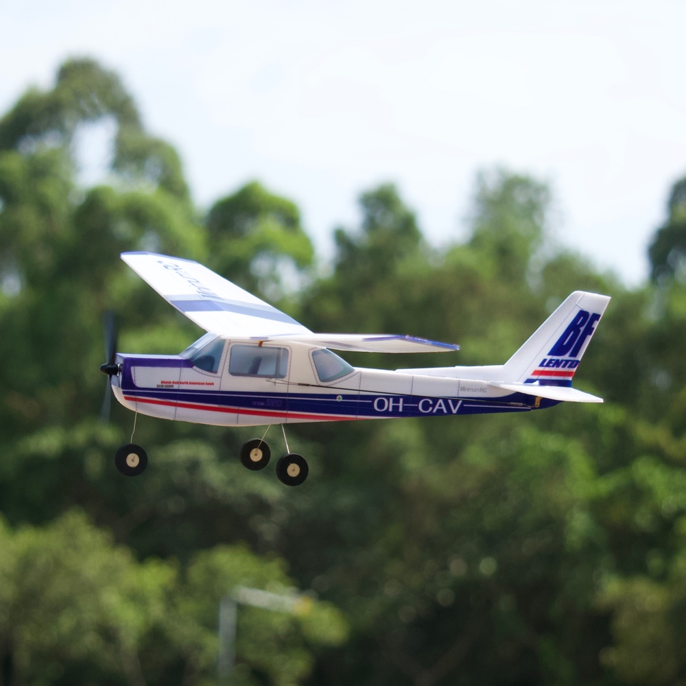 MinimumRC Plane Kit Blue Cessn - Model Kit Airplane 评论和价格