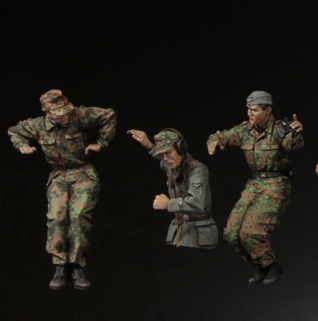 1/35 model kit resin kit  Kurs - Model Kit Yamato Space 评论和价格